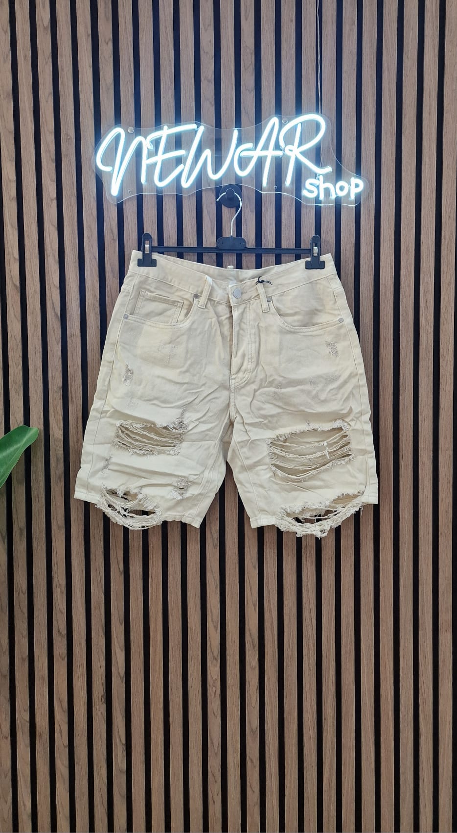 BERMUDA JEANS STRAPPATO